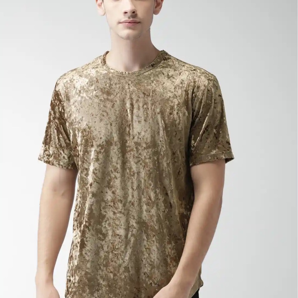 Forever 21 Men's Shimmering Velvet Gold brown Tee size M